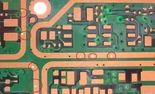 PCB設(shè)計通孔